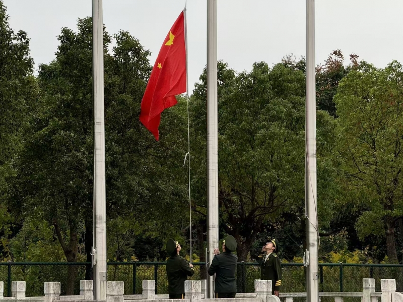 微信图片_20251216102736_380_450.jpg